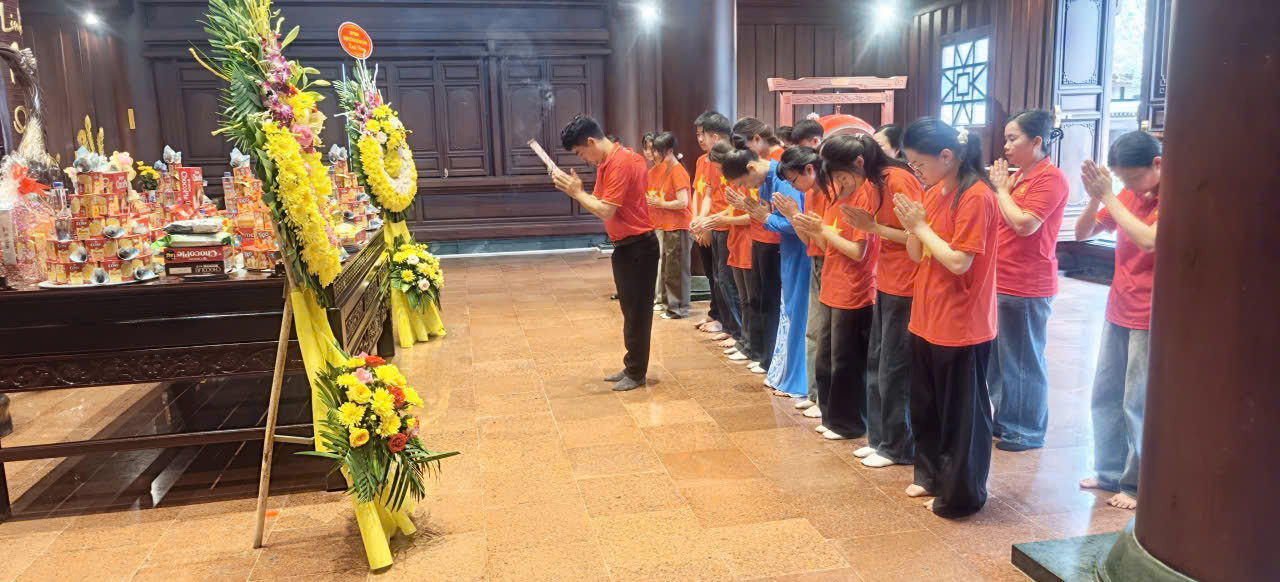 HOẠT ĐỘNG TRẢI NGHIỆM CỦA HỌC SINH  TRƯỜNG THCS VÕ NGUYÊN GIÁP