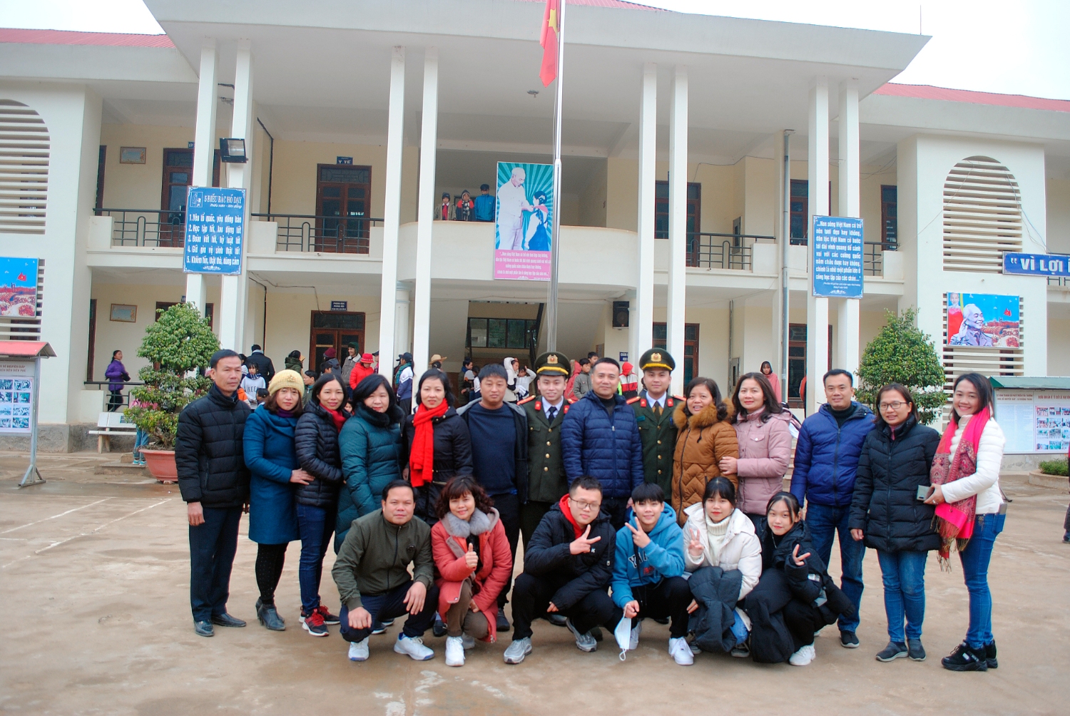 Đoàn thiện nguyện