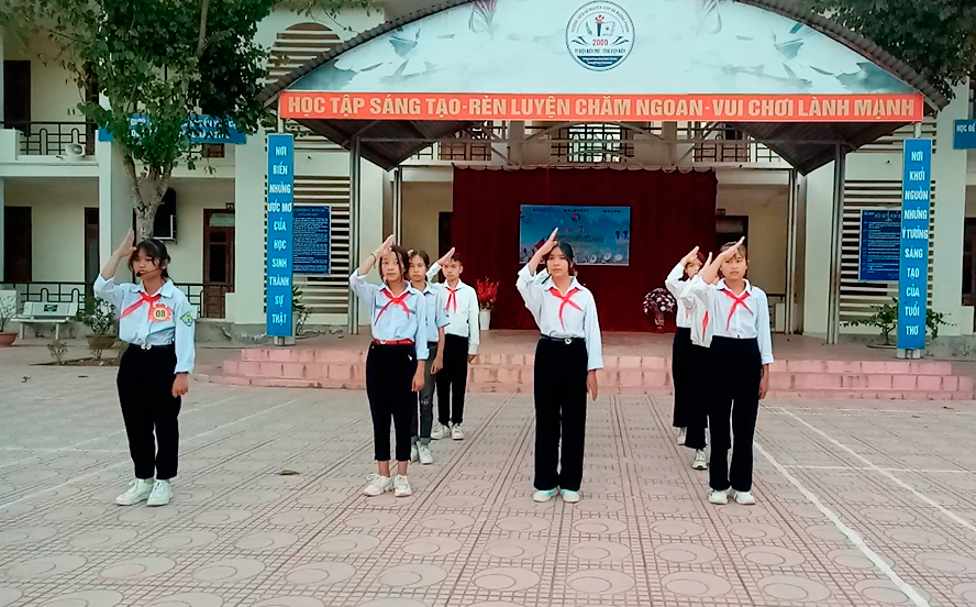 Thí sinh tham gia thi Chỉ huy Đội giỏi